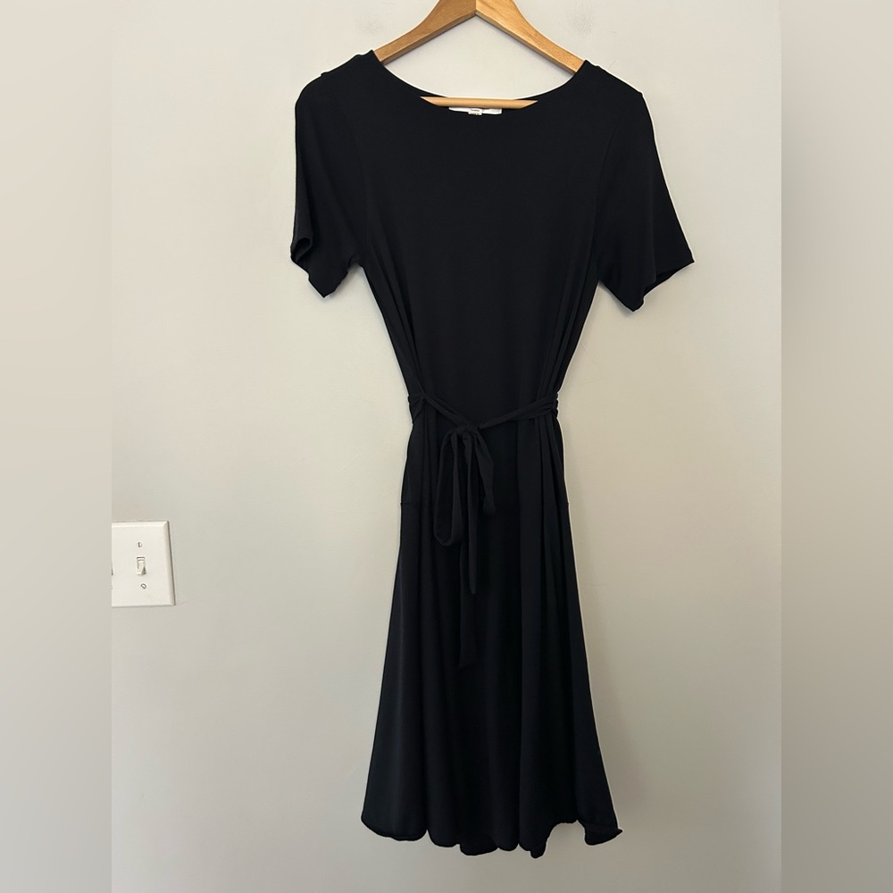 LK Bennett Knee Length Tie Waist Dress Black Solid Size 6